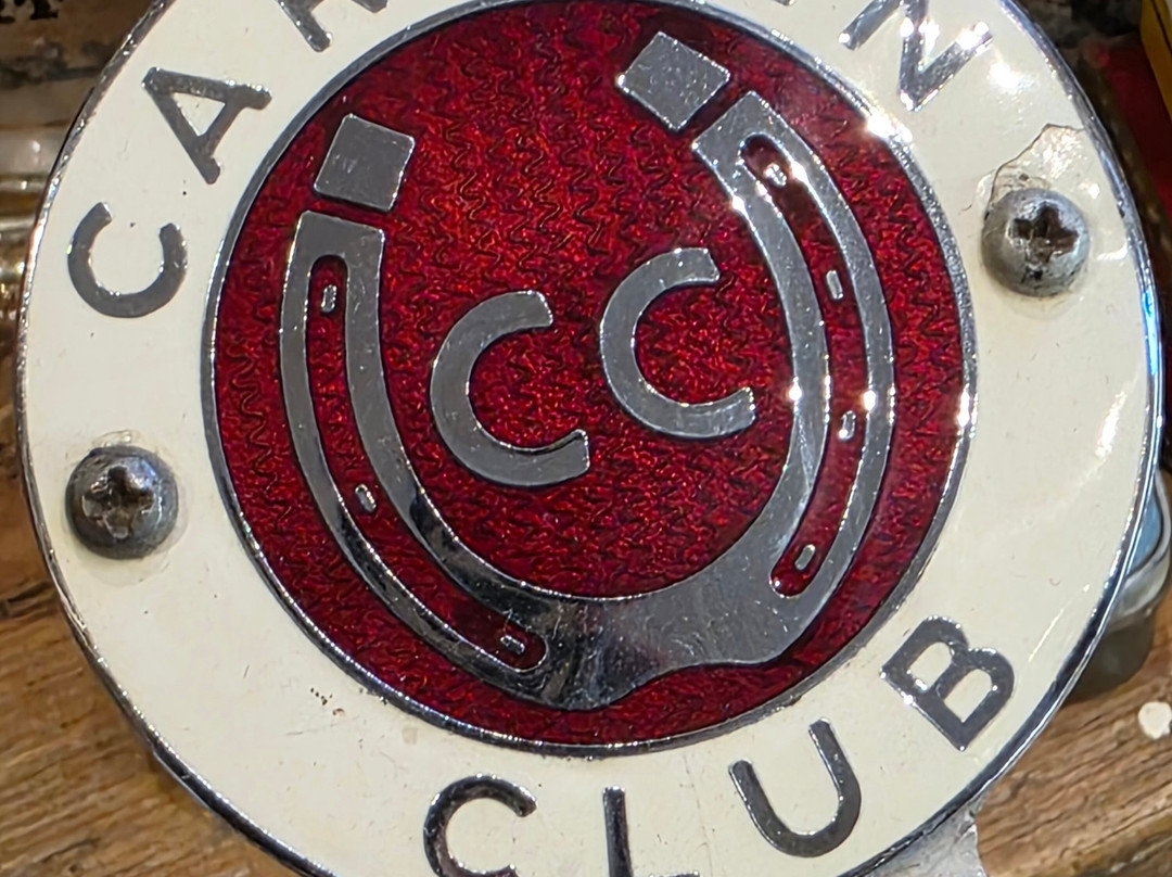 Hoptroff & Lee Antiques in the Alley-斯坦福德镇必去景点