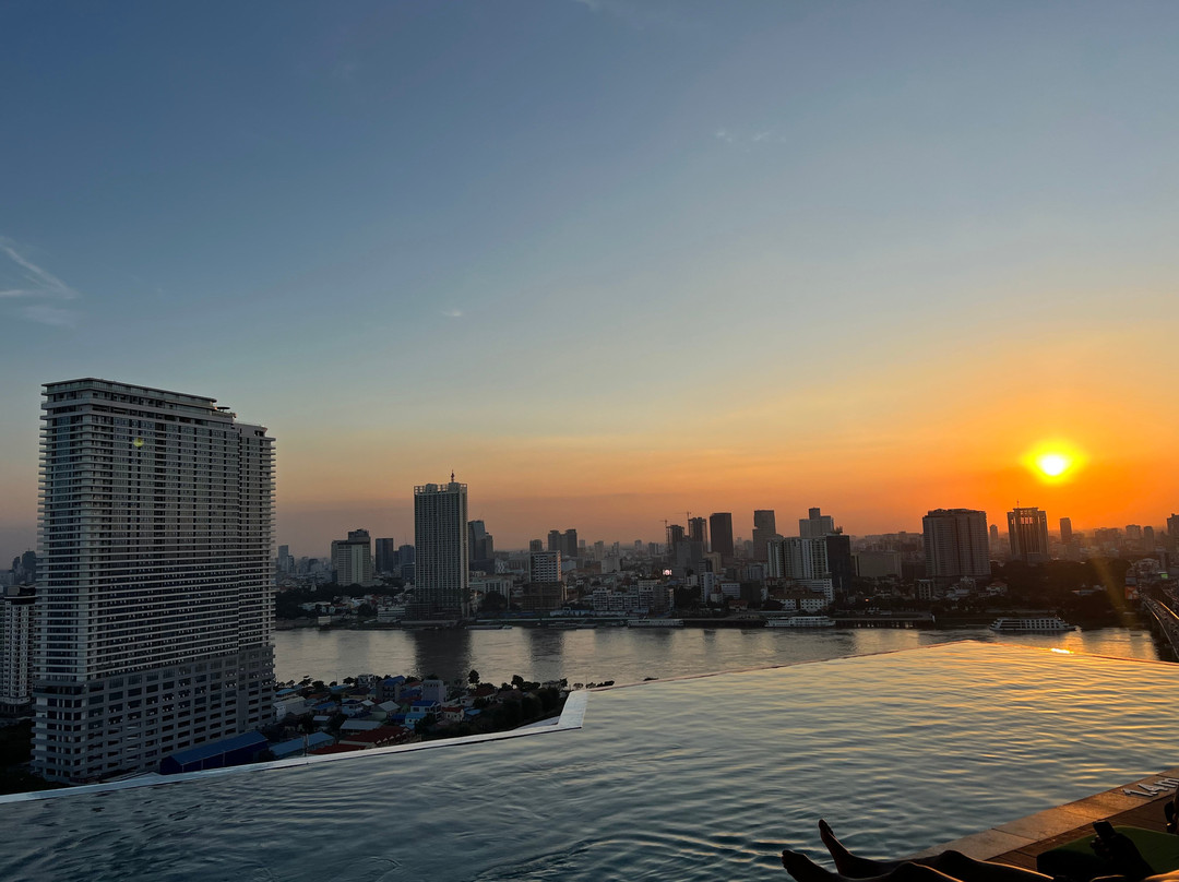 The Peninsula Phnom Penh主图