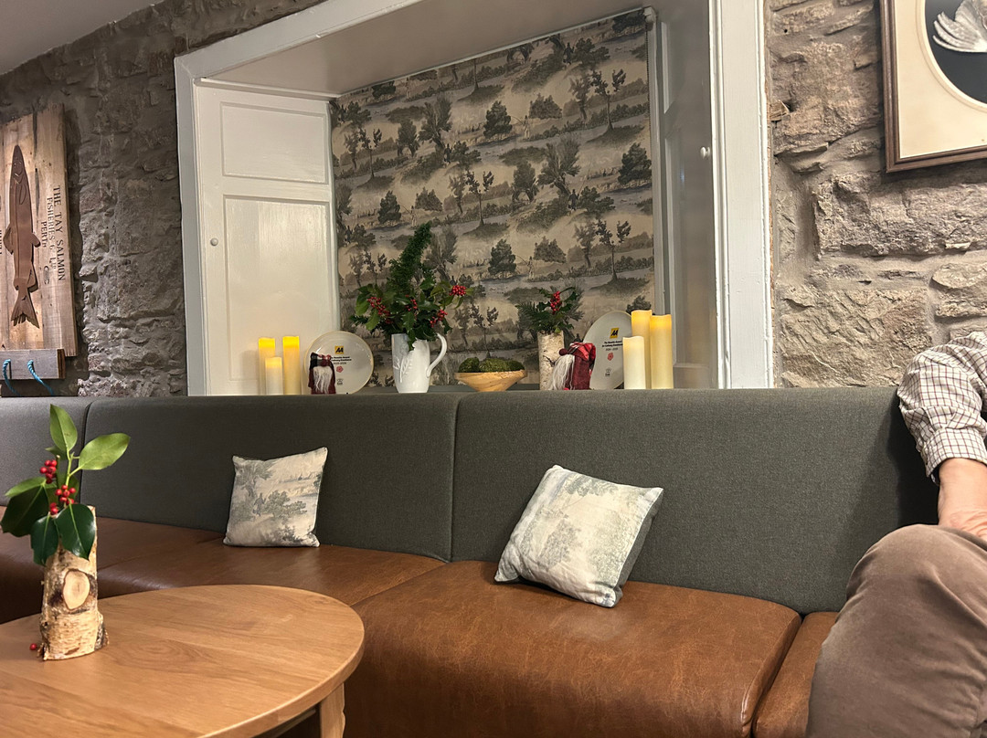 Meikleour Arms Hotel & Restaurant主图