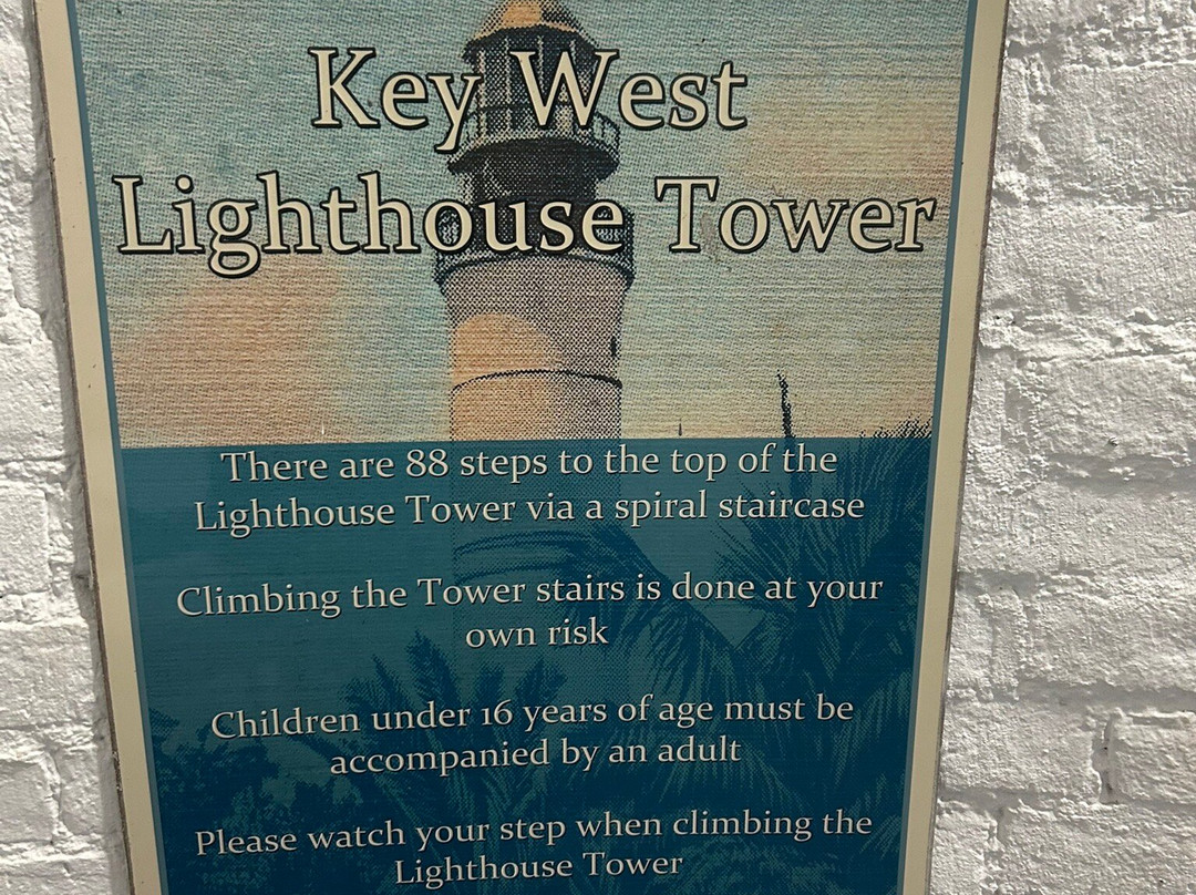 Key West Lighthouse Sunset Experience-基韦斯特必去景点