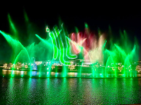 Illuvia Water Show At Epic Central Park-大草原城必去景点