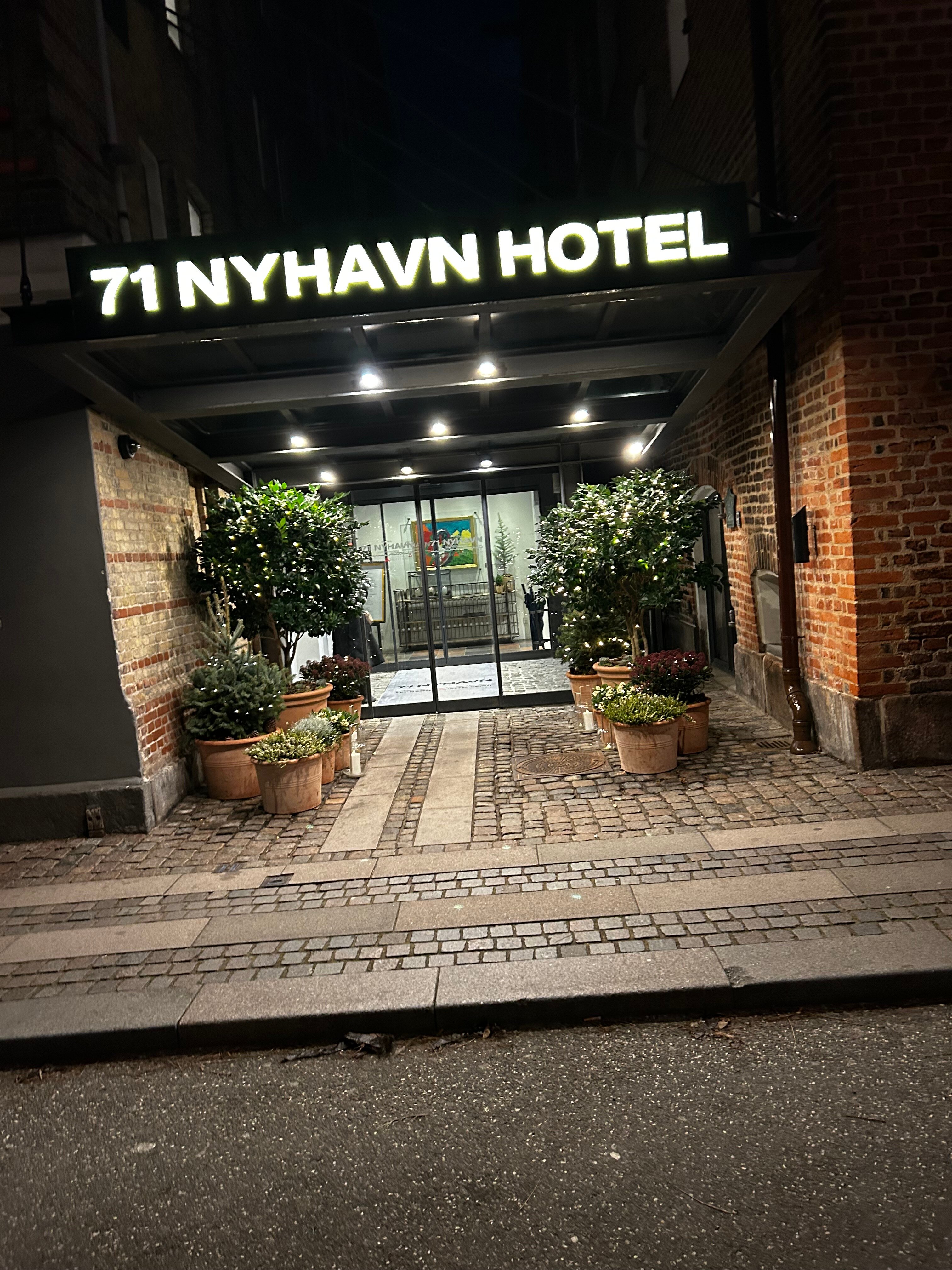 新港71号酒店-浴室