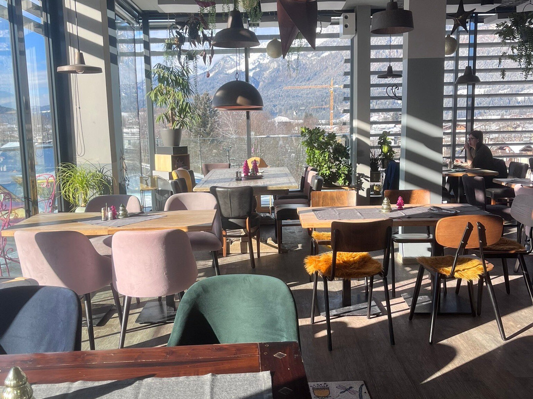 Cubo Sport & Art Hotel主图