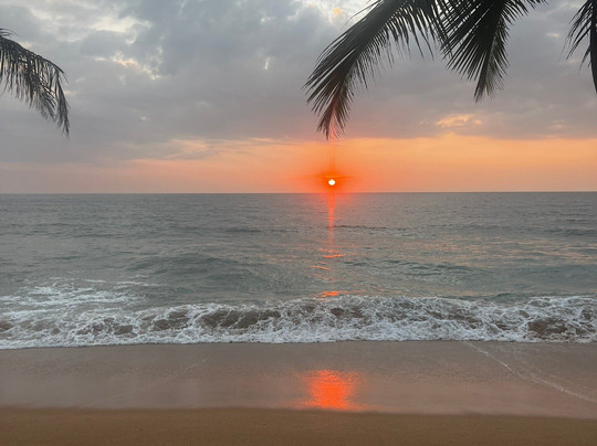 Arcade Beach Hotel主图