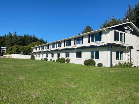 Sea Crest Motel