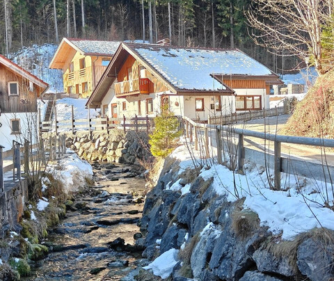 Josefsthaler Wasserfall-施利尔塞必去景点