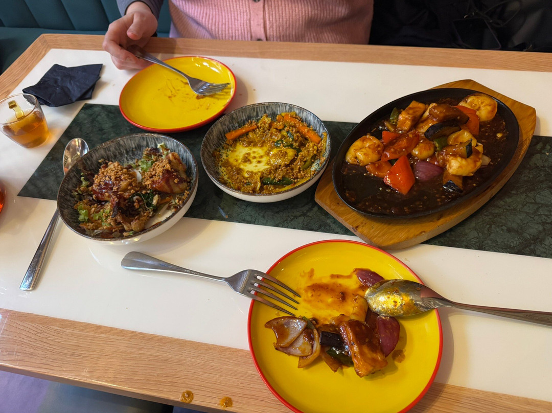 Zan Asian Malaysian Kitchen/restaurant