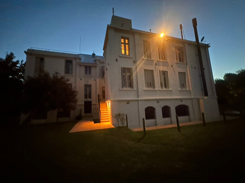 谢纳多杜邦宾馆主图