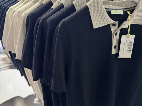 Broadstone Mill Shopping Outlet-斯托克波特必去景点