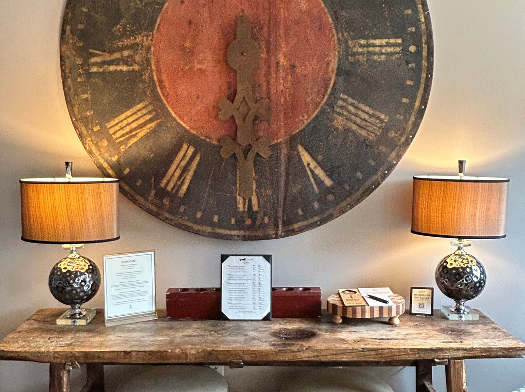 温莎精品酒店主图