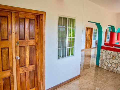 Blue Hole Mineral Spring主图