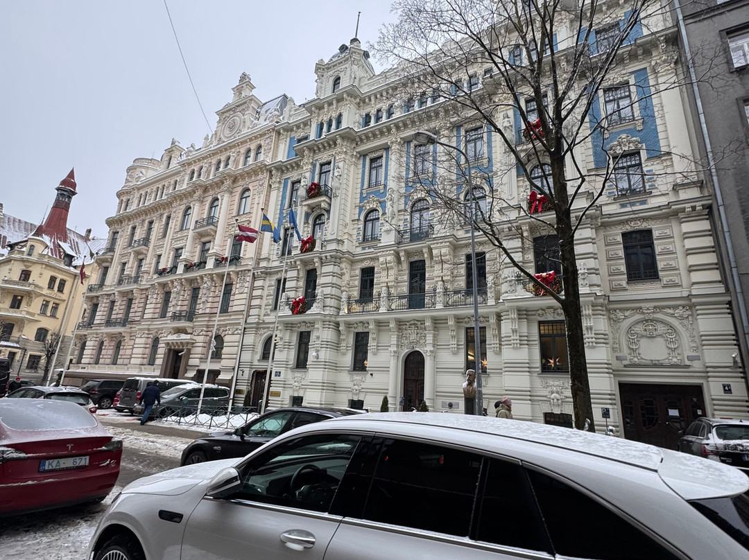 Riga  With  Us-里加必去景点