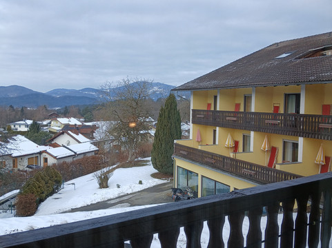 舒尔格活力养生酒店主图