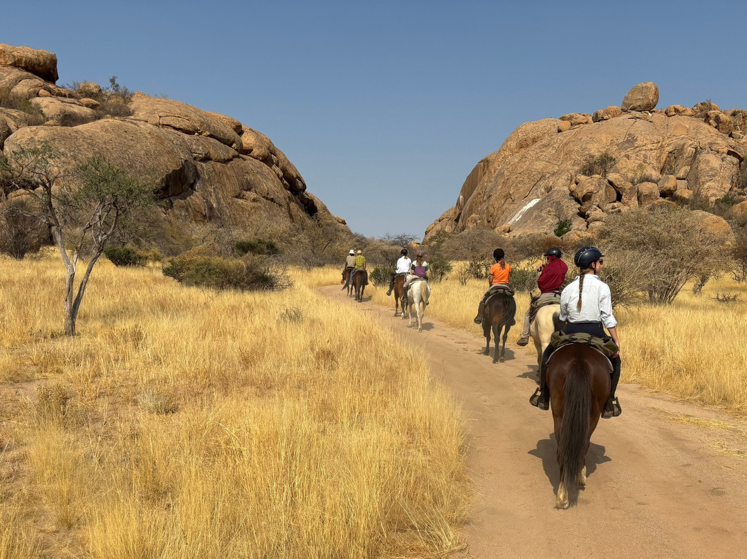 Farm Gross Okandjou-Omaruru必去景点