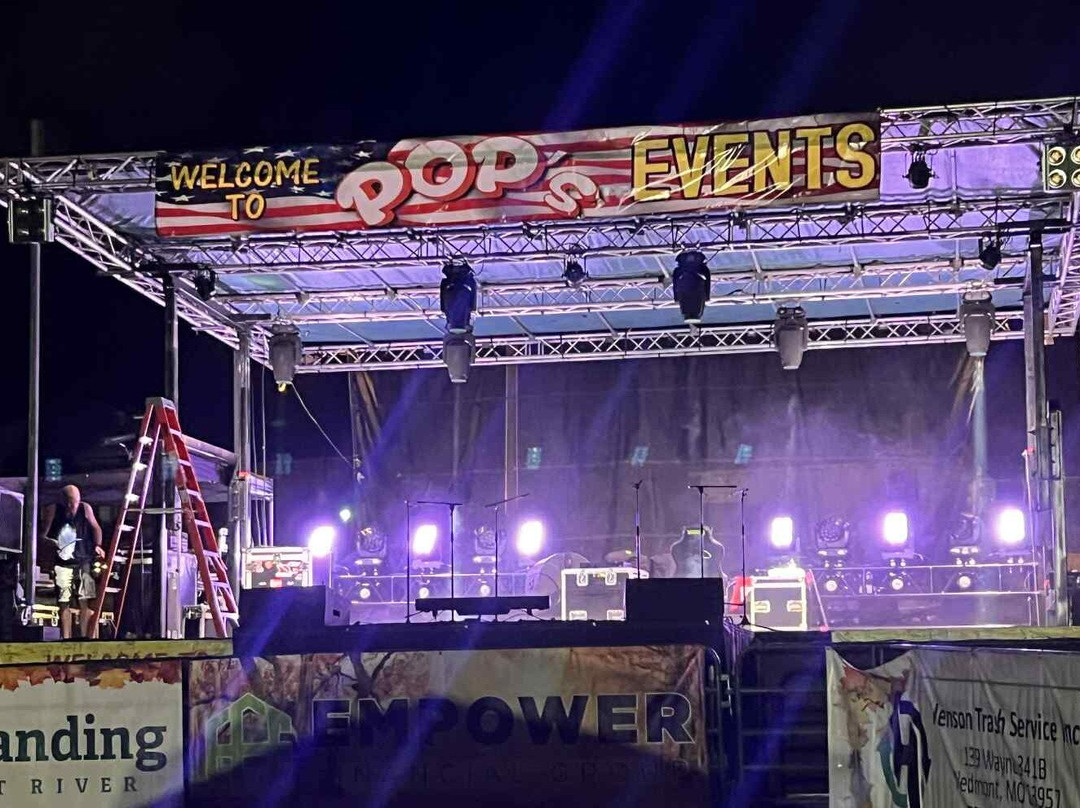 Pop's River Jam & Fall Festival-Van Buren必去景点