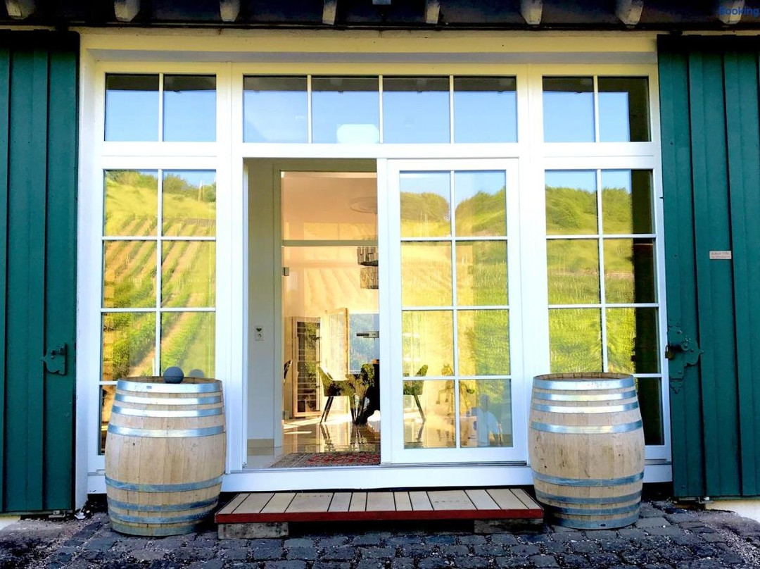 Klein & Fein fur nach dem Wein bei Wein- & Sekthaus Dille