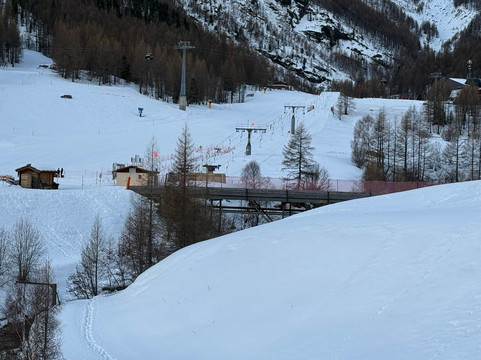 布里斯托尔酒店主图
