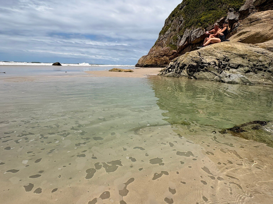 Praia Encantadas-Ilha do Mel必去景点