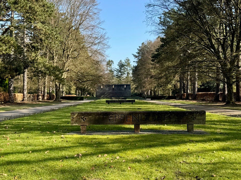 Ohlsdorf Cemetery-汉堡必去景点