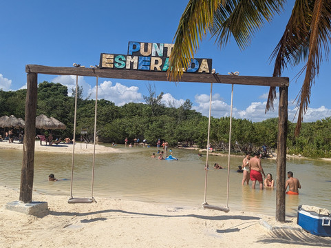 Playa Punta Esmeralda-普拉亚德尔卡曼必去景点