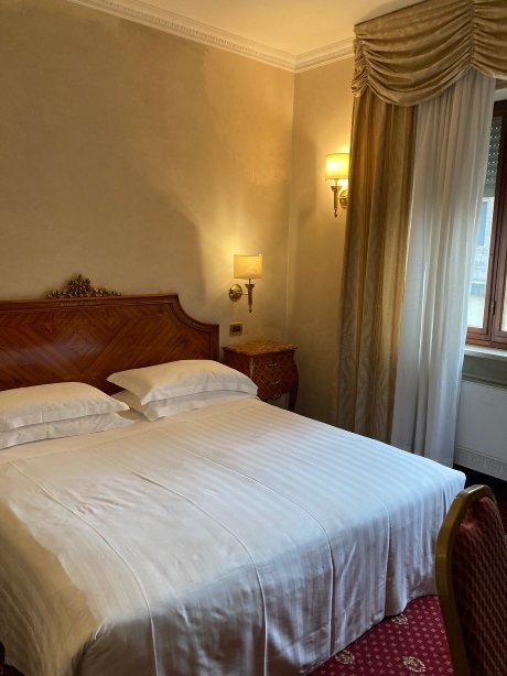 斯坦达尔酒店-官方