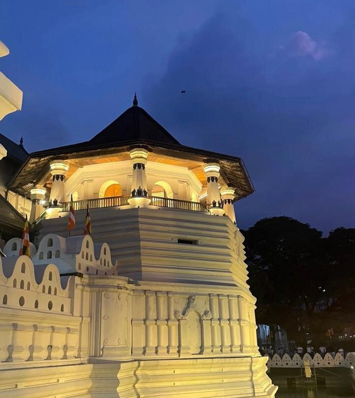 Trivarro-Nikaweratiya必去景点