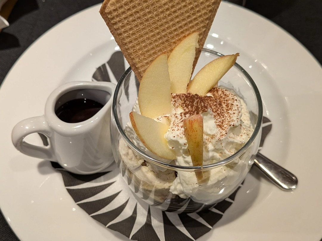 LÖWEN Braceria & Pizzeria