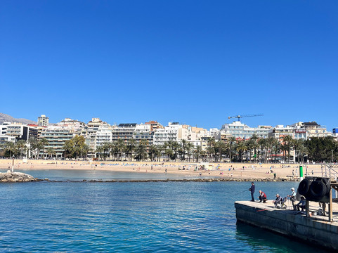 Isla de Benidorm-贝尼多姆必去景点