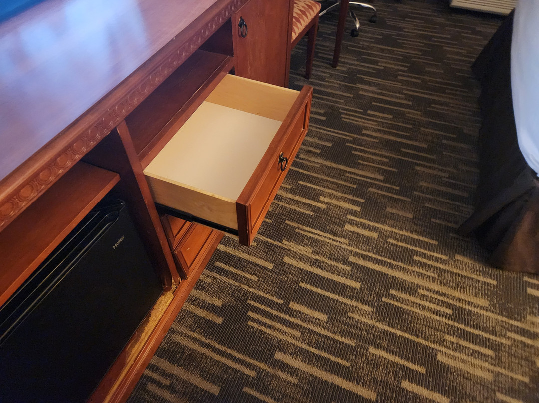 罗克福尔斯丽怡酒店主图