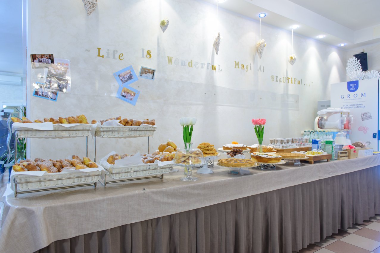 Hotel Caraibi-餐饮