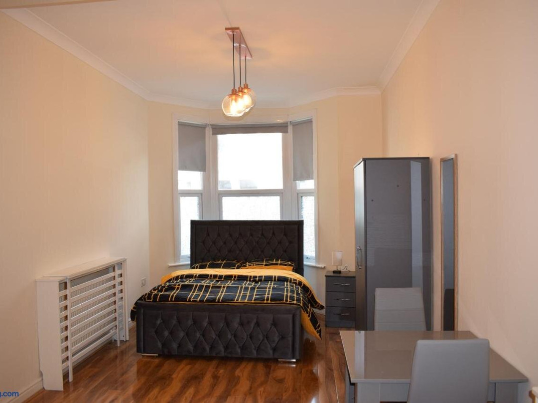 Premier London Rooms