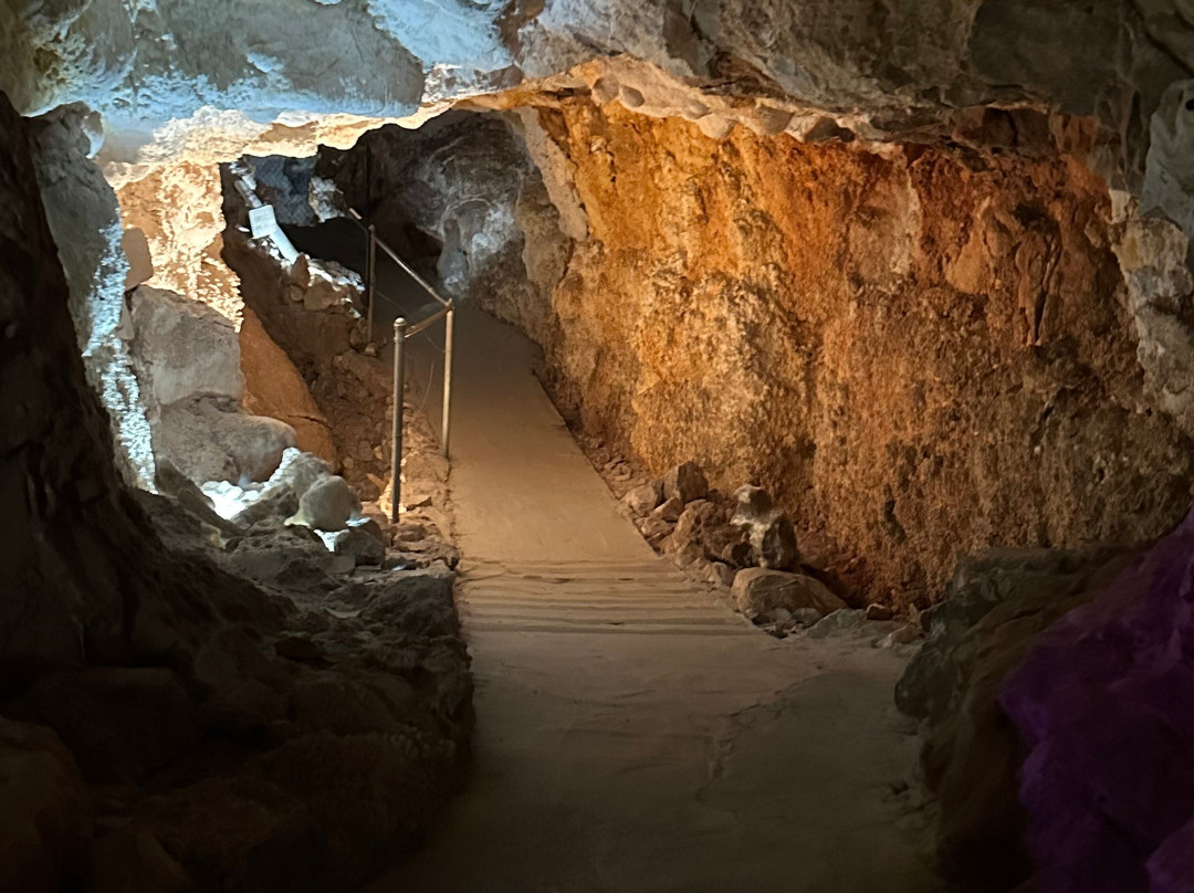 Grand Canyon Caverns Inn主图