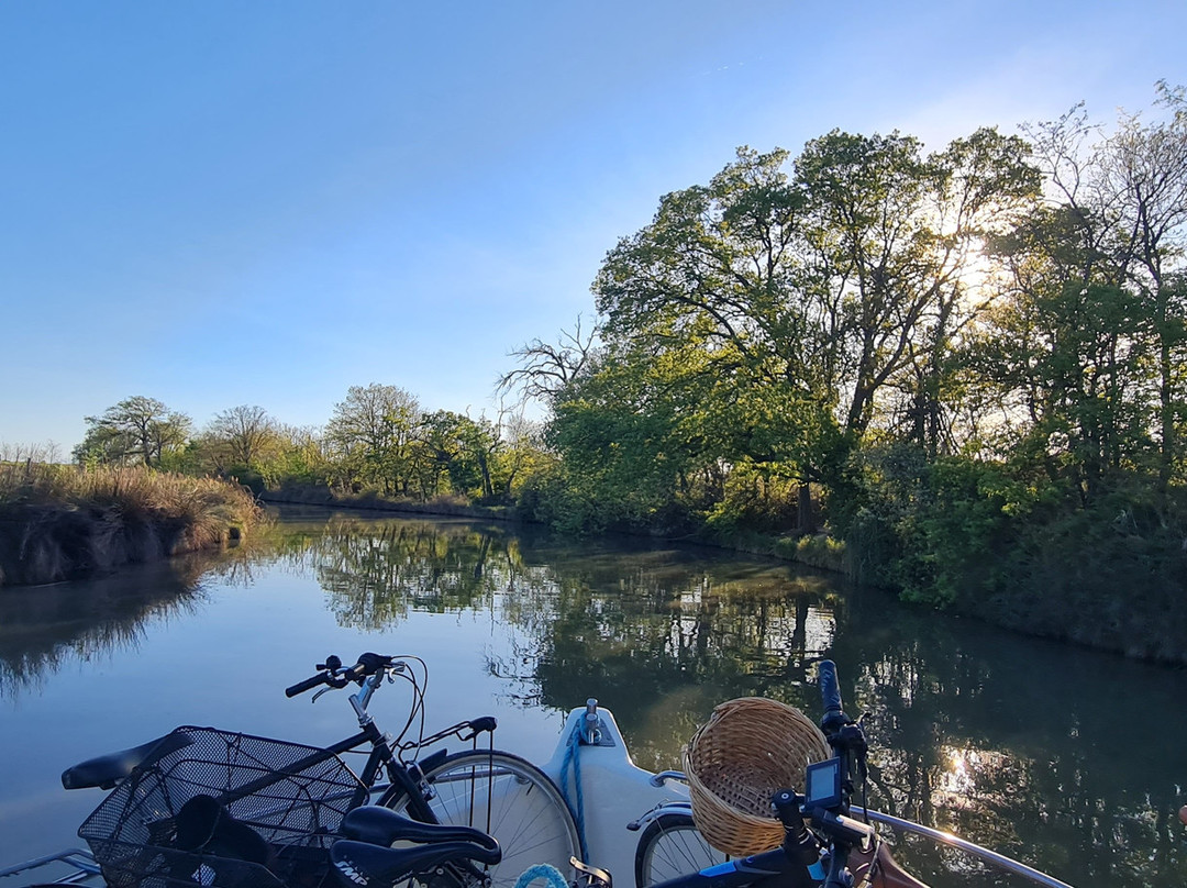 Canalous - Colombiers-Colombiers必去景点