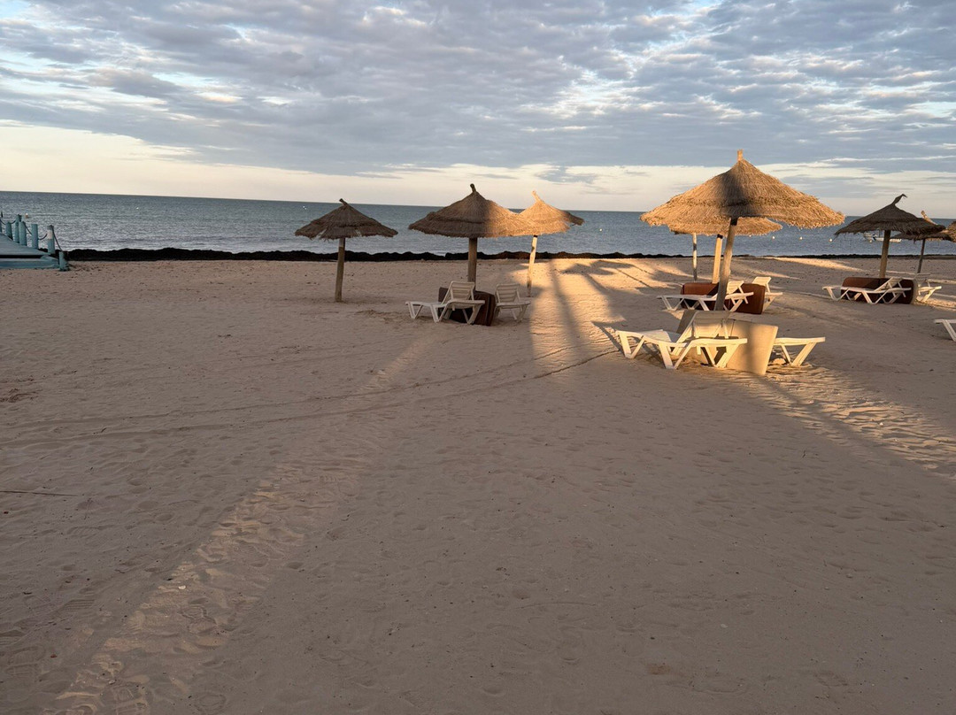 欧德赛海水浴场度假村主图