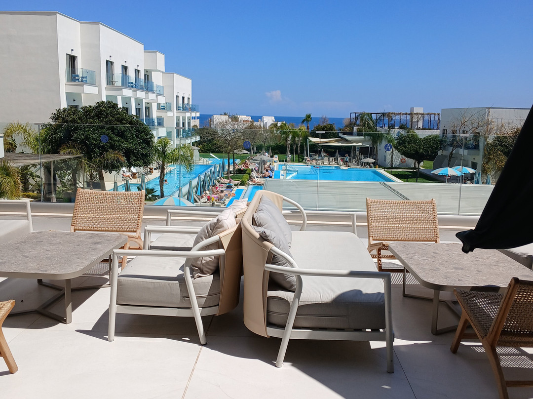 大西洋水蓝色酒店主图