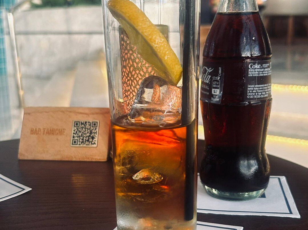 H10蒂曼法亚皇宫酒店主图
