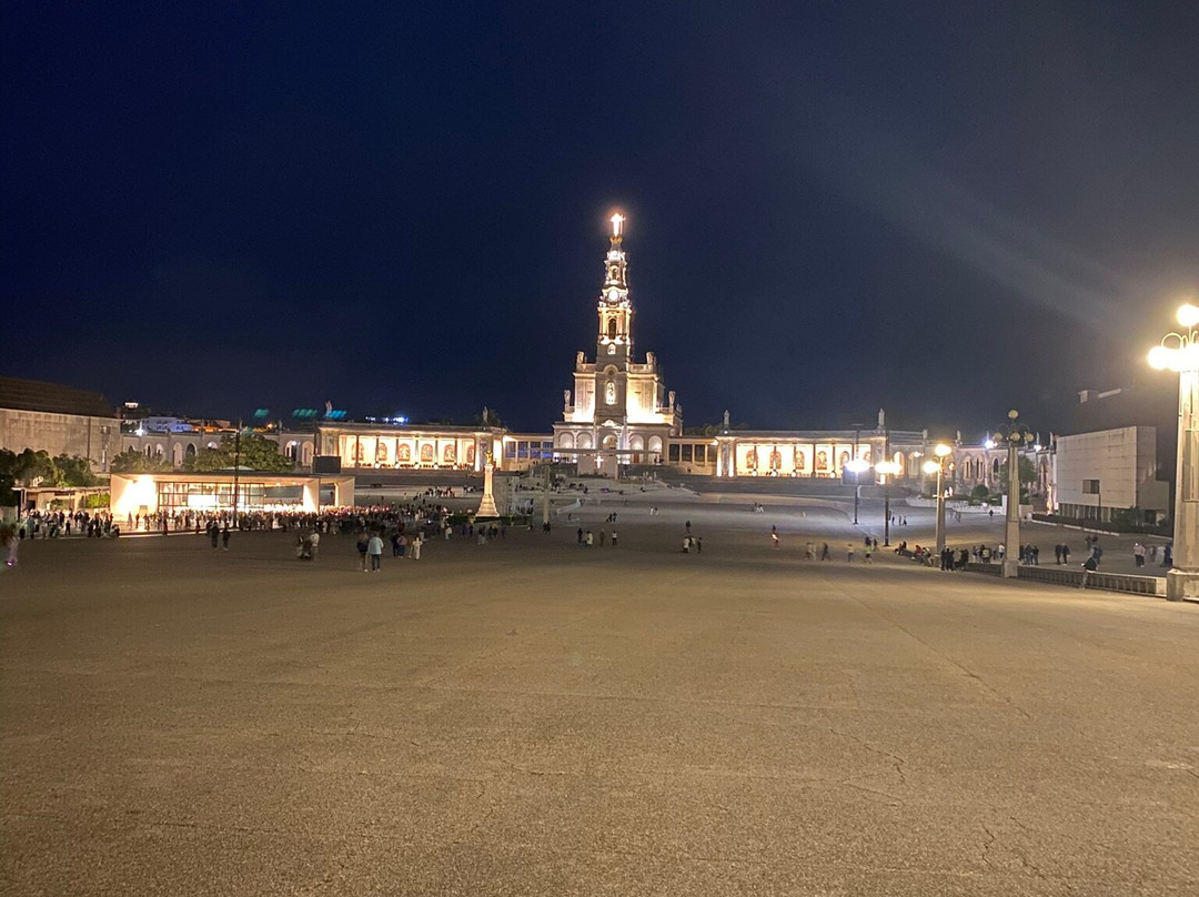Basílica de Nossa Senhora do Rosário de Fátima-花地玛必去景点