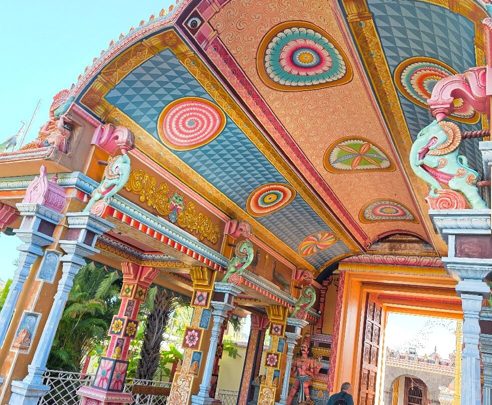 Kaylasson Temple-路易士港必去景点