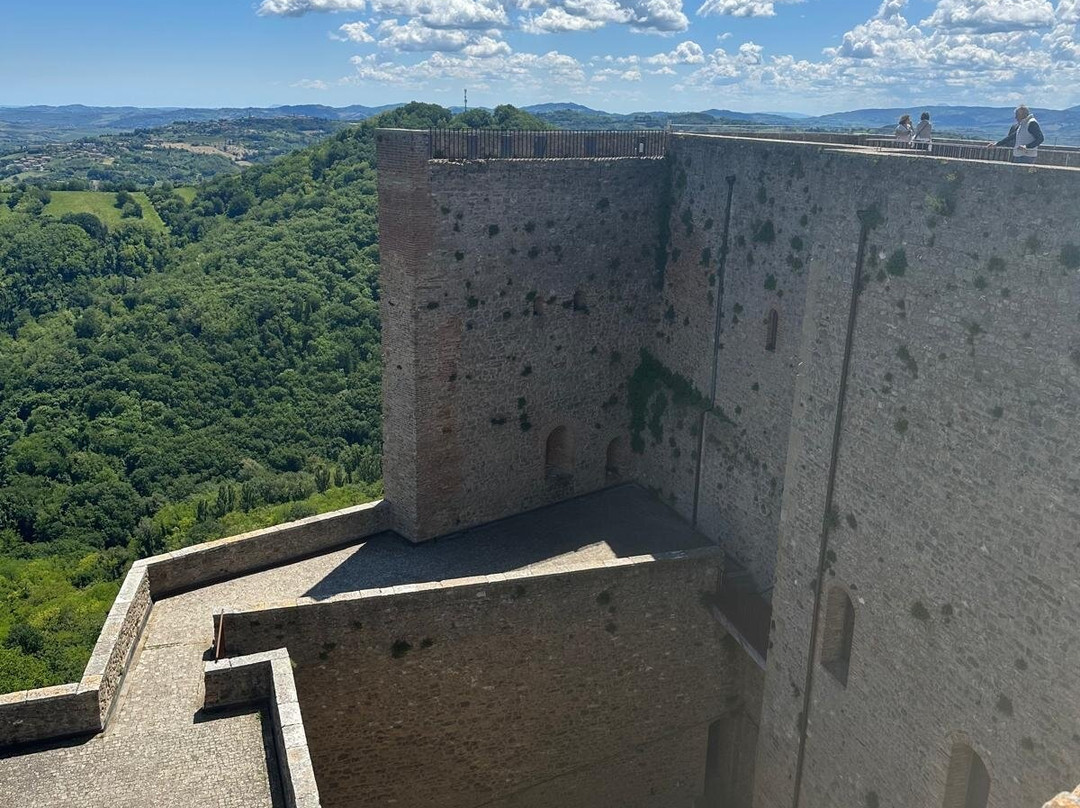 Castello di Montefiore Conca-Montefiore Conca必去景点