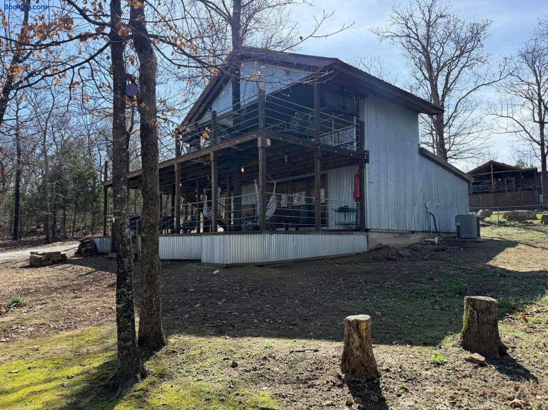 Red Roof Lodge
