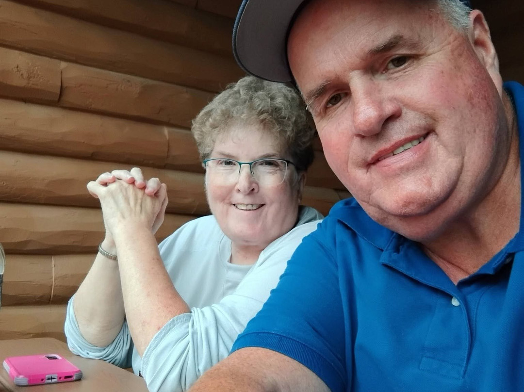 雪松旅馆及住屋主图