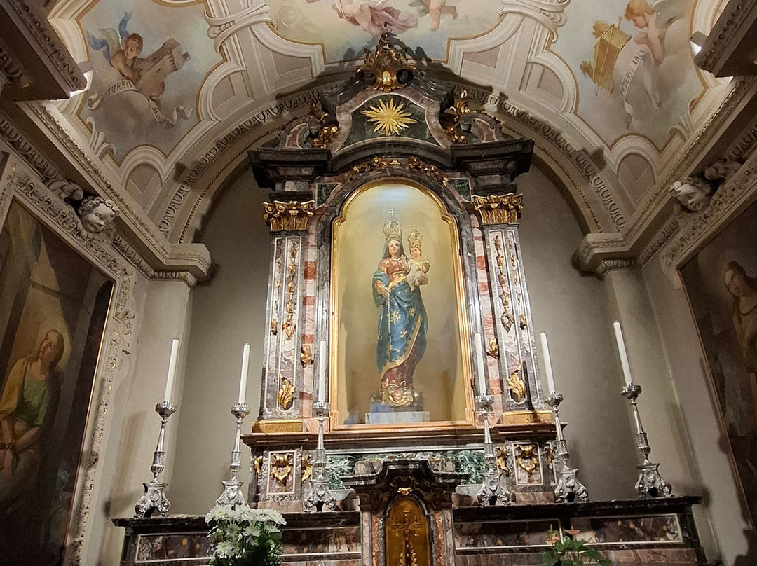 COMUNITÀ  PASTORALE SANTI APOSTOLI-布鲁纳泰必去景点