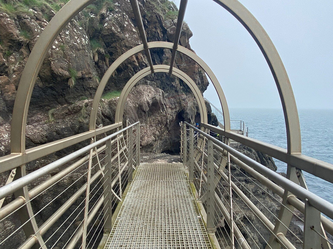The Gobbins Cliff Path-Larne必去景点