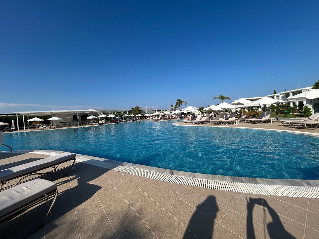 Asterias Beach Resort主图