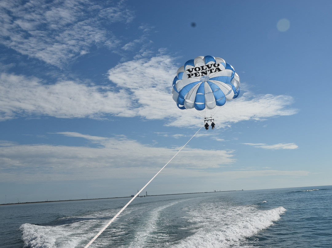 Cocoa Beach Parasail-卡纳维拉尔港必去景点