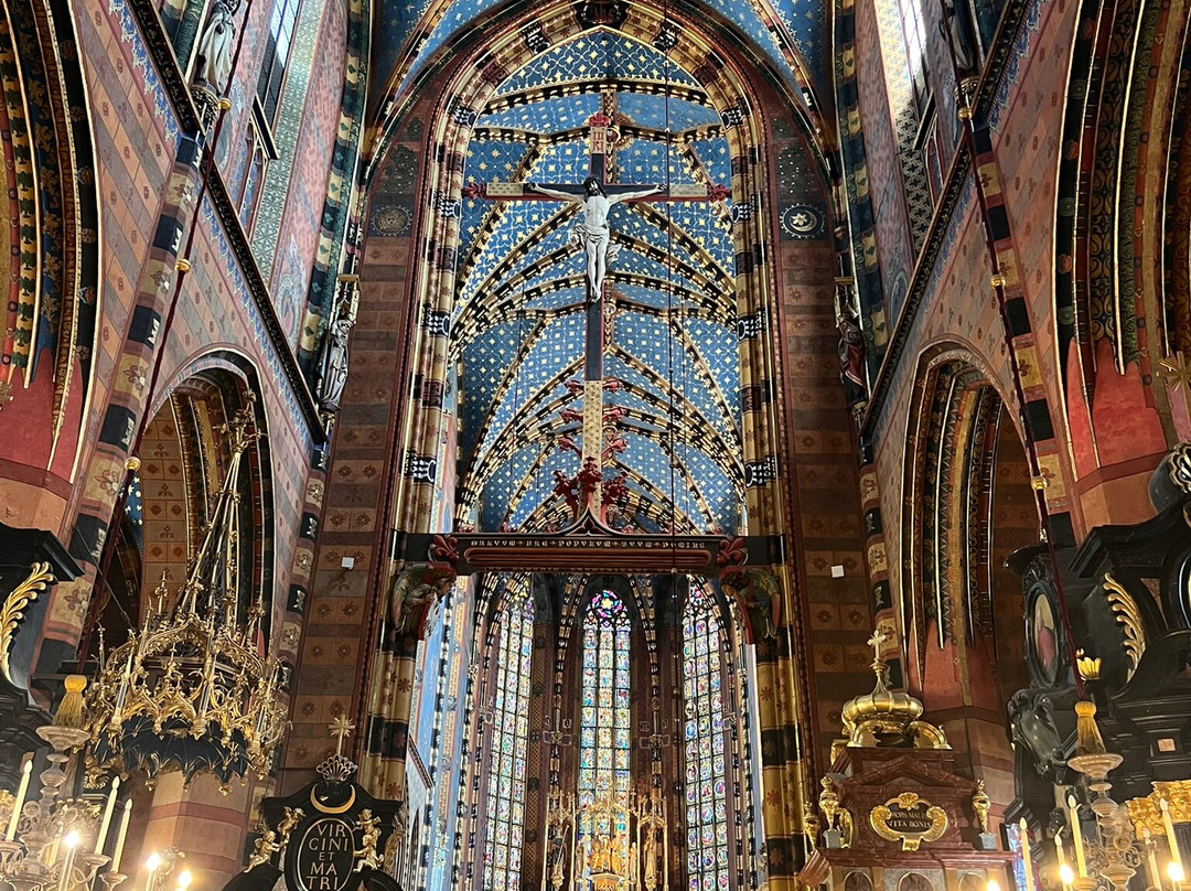 Bazylika Franciszkanów Św. Franciszka Z Asyżu-克拉科夫必去景点