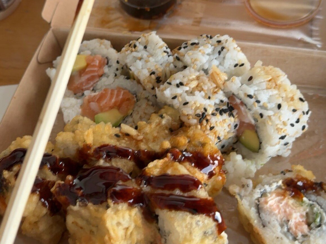 Blowfish sushi takeaway