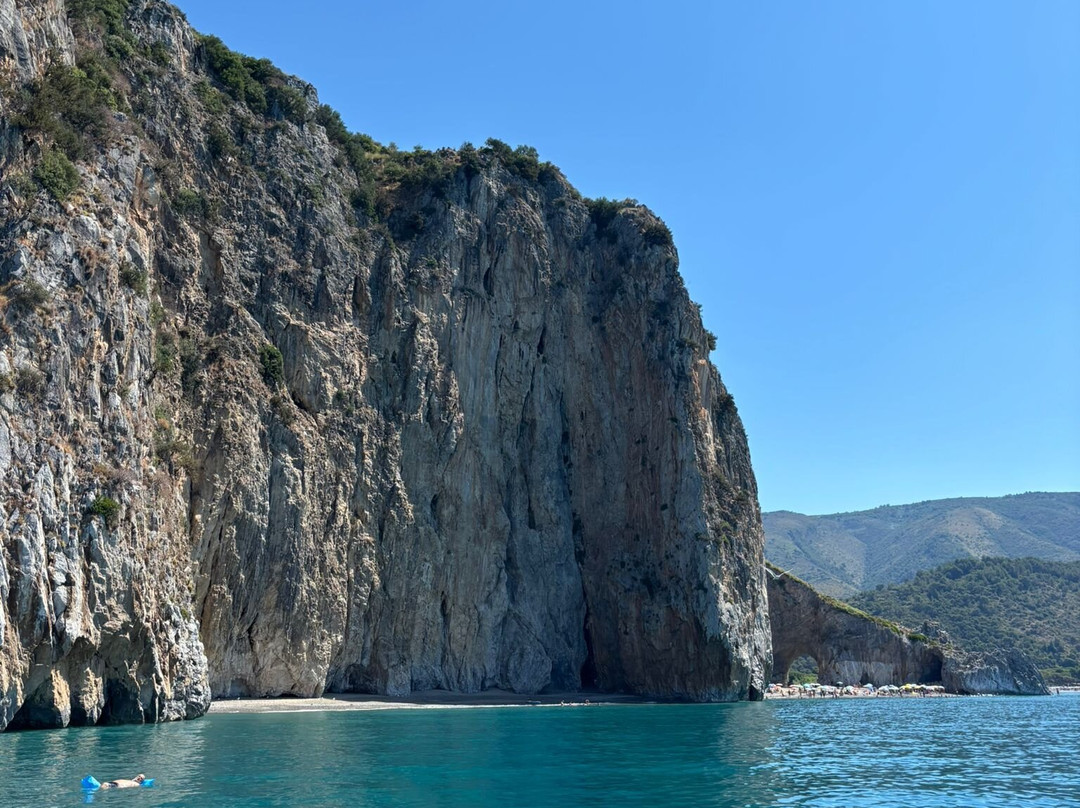 Baia del Buon Dormire-Faracchio必去景点