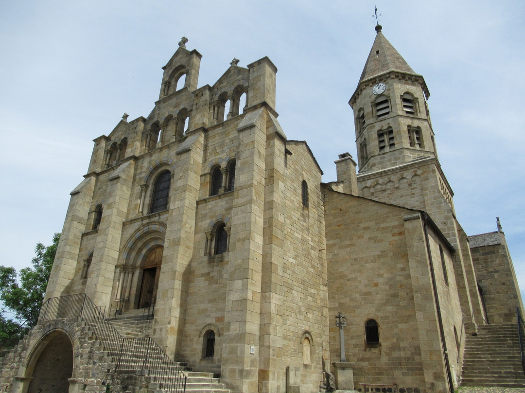 Eglise Saint-Julien-Saint-Julien-Chapteuil必去景点