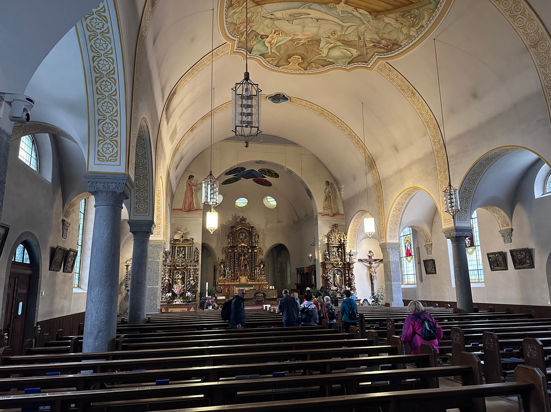 Parish Church of St. Mauritius-策马特必去景点